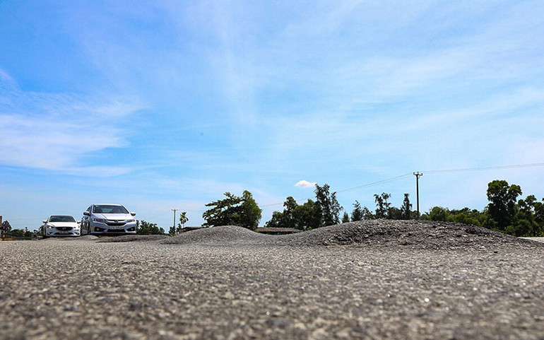 Dừng thu phí, cấm đấu thầu dự án giao thông nếu chậm sửa chữa hằn lún đường -0