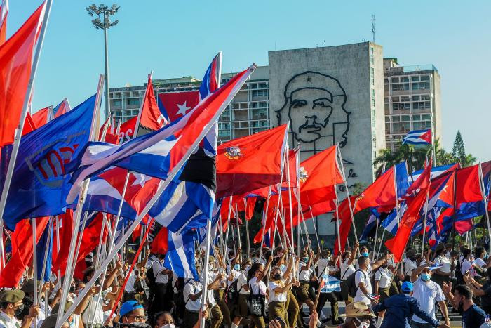 Hàng triệu người dân Cuba tuần hành kỷ niệm Ngày Quốc tế Lao động -0