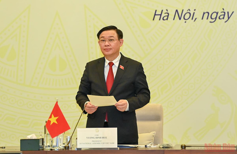 Chủ tịch Quốc hội Vương Đình Huệ và Chủ tịch Quốc hội Xaysomphone Phomvihane chủ trì Hội thảo trao đổi kinh nghiệm công tác Quốc hội -0