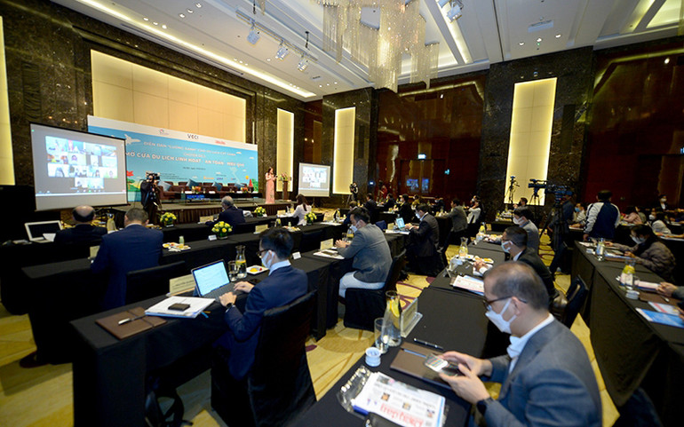 Tạo “luồng xanh” cho du lịch “cất cánh” -0