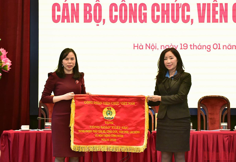 Báo Nhân Dân tổ chức Hội nghị cán bộ, công chức, viên chức năm 2021 -0