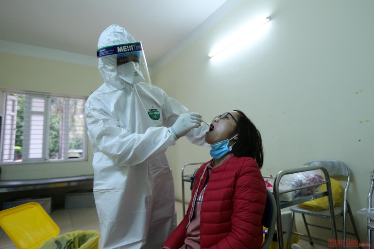 Hà Nội tiến hành xét nghiệm toàn bộ người về từ Hải Dương -0