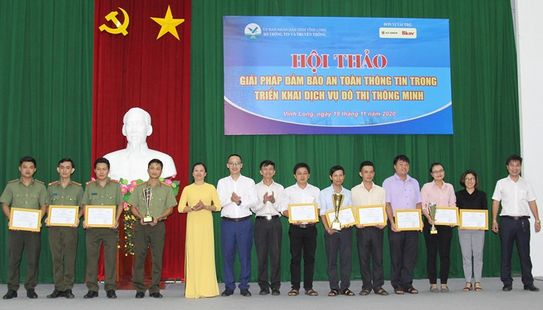 Giải pháp bảo đảm an toàn thông tin trong triển khai dịch vụ đô thị thông minh ở Vĩnh Long -0