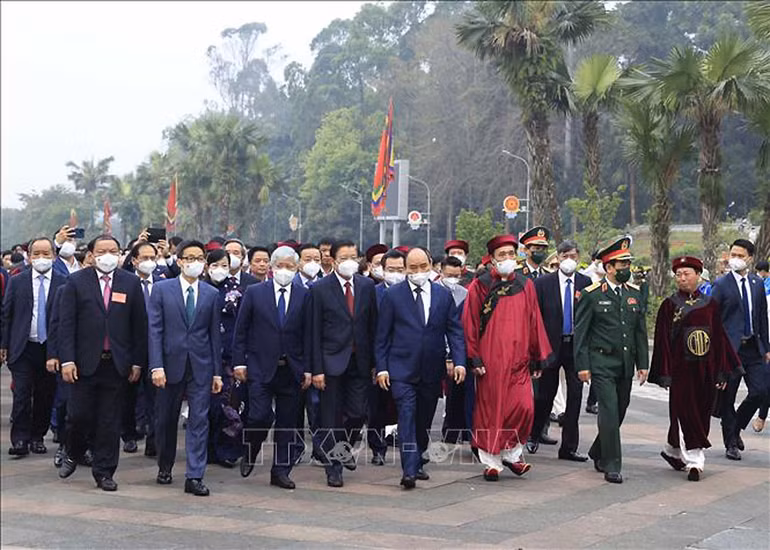 Long trọng tổ chức Lễ dâng hương tưởng niệm các Vua Hùng -0