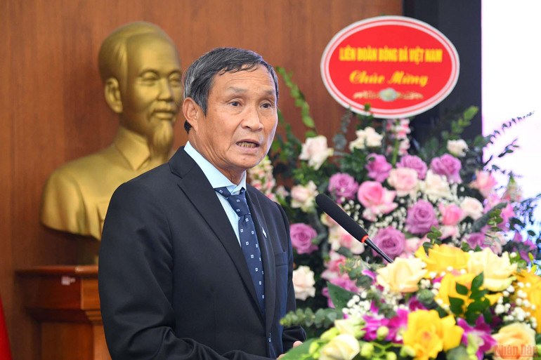 Tuyển nữ Việt Nam nhận thưởng lớn tại Lễ mừng công -0