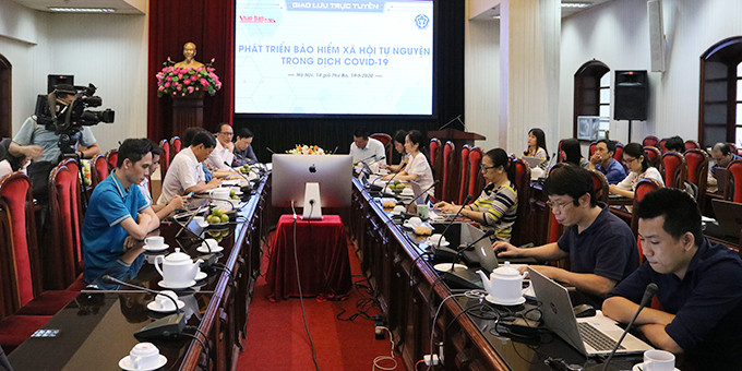 Giao lưu trực tuyến về phát triển bảo hiểm xã hội tự nguyện trong dịch Covid-19 ảnh 11