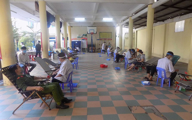 Cùng cộng đồng vượt qua dịch bệnh an toàn -0