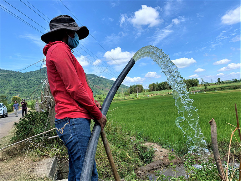 M’Đrắk nỗ lực chống hạn giữa mùa mưa -0