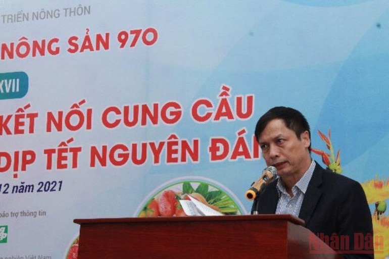 Ông Đào Văn Hồ, Giám đốc Trung tâm Xúc tiến thương mại nông nghiệp phát biểu tại Diễn đàn. Kết nối cung cầu nông sản, thực phẩm dịp Tết Nhâm Dần 2022 -0