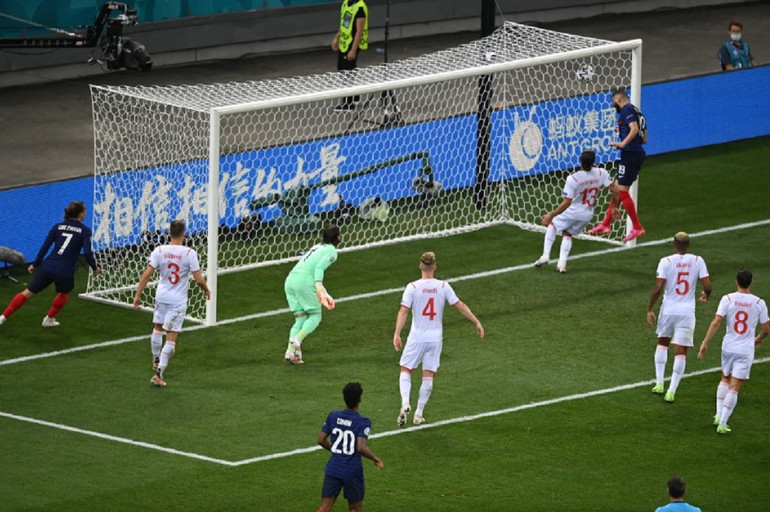 Thắng kịch tính luân lưu, Thụy Sĩ loại Pháp tiến vào tứ kết Euro 2020 -0