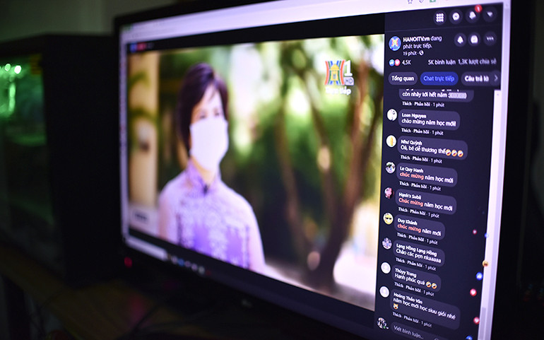 Độc đáo lễ khai giảng khó quên của học sinh cả nước trong giãn cách -0