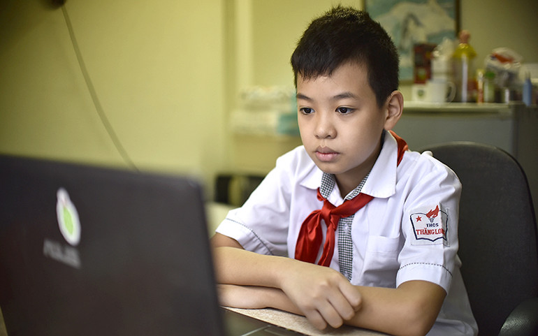 Độc đáo lễ khai giảng khó quên của học sinh cả nước trong giãn cách -0