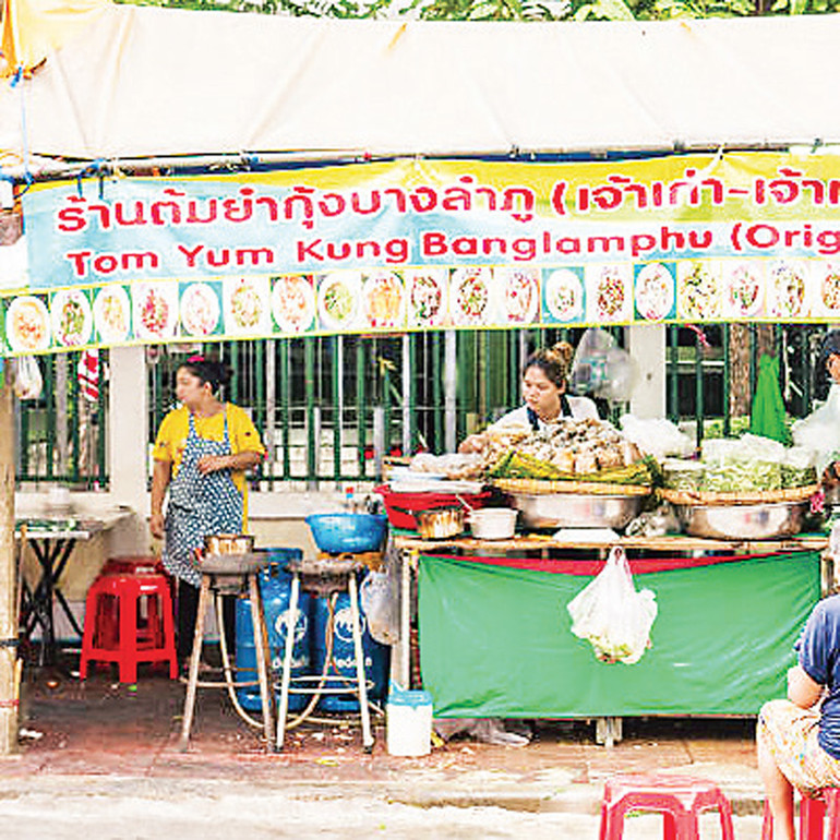 Một quán Tom Yum Kung ở BangKok. Khó quên hương vị Tom Yum Kung -0