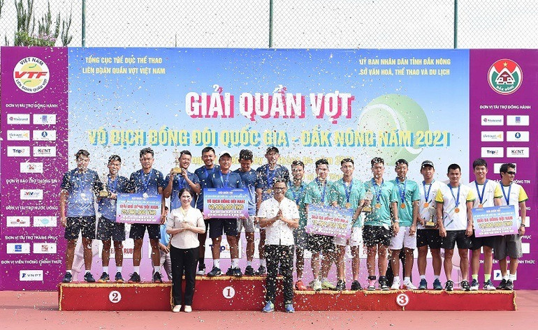 Lý Hoàng Nam vô địch đồng đội nam giải quần vợt đồng đội quốc gia 2021 -0