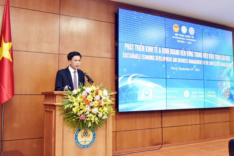 Phát triển kinh tế và kinh doanh bền vững trong điều kiện toàn cầu hóa -0