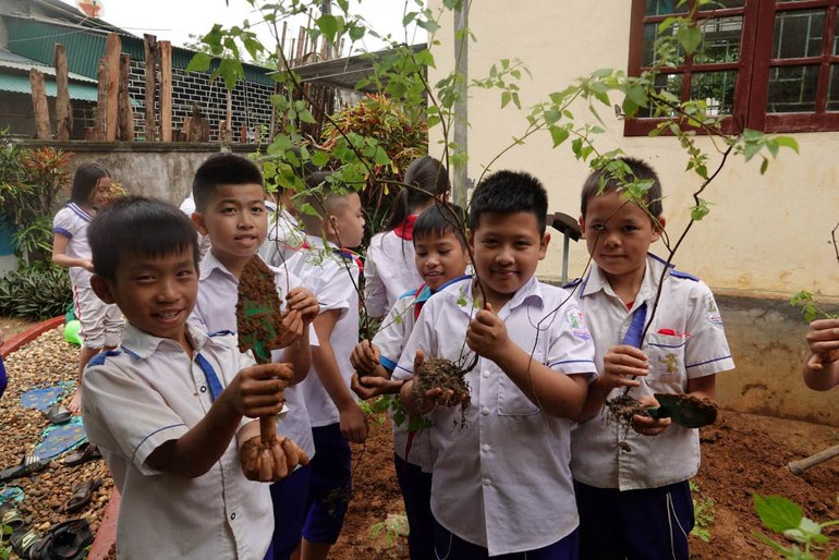 Trao giải vẽ tranh “Em và gấu chung tay phòng, chống dịch Covid-19” -0