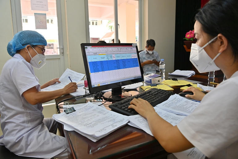 Triển khai tiêm vaccine phòng Covid-19 trên diện rộng tại Hà Nội -0