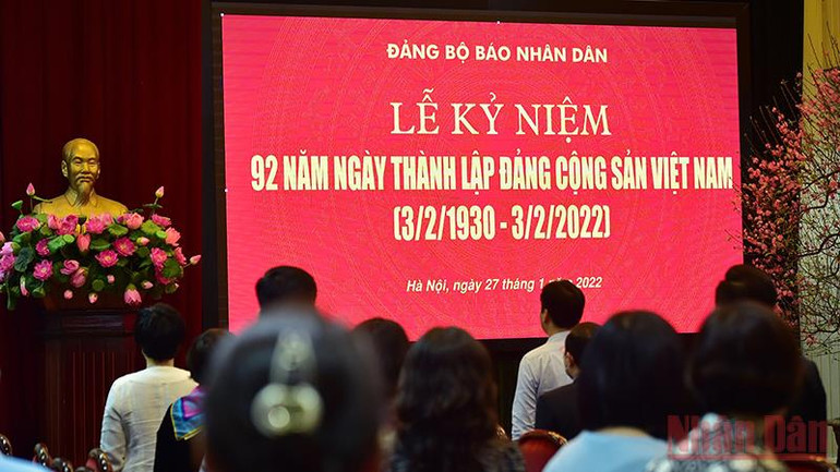 Báo Nhân Dân tổ chức mít-tinh kỷ niệm 92 năm Ngày thành lập Đảng -0