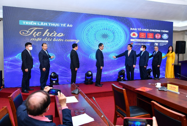 Khai mạc Triển lãm thực tế ảo “Tự hào một dải biên cương” -0