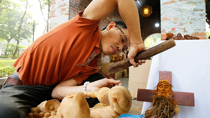 Bức tranh di sản dân gian đa sắc -0