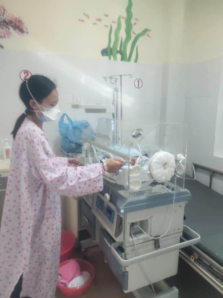 Tất niên trong khu cách ly -3