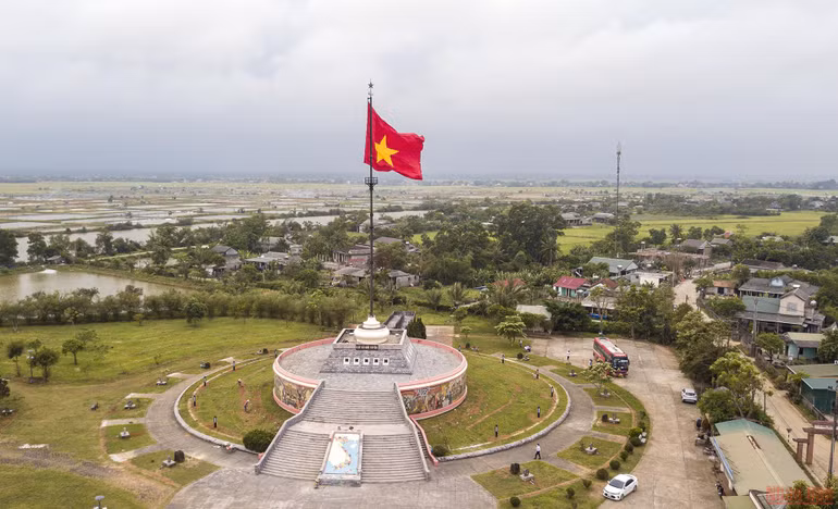 Cầu Hiền Lương – Biểu tượng khát vọng thống nhất non sông -0