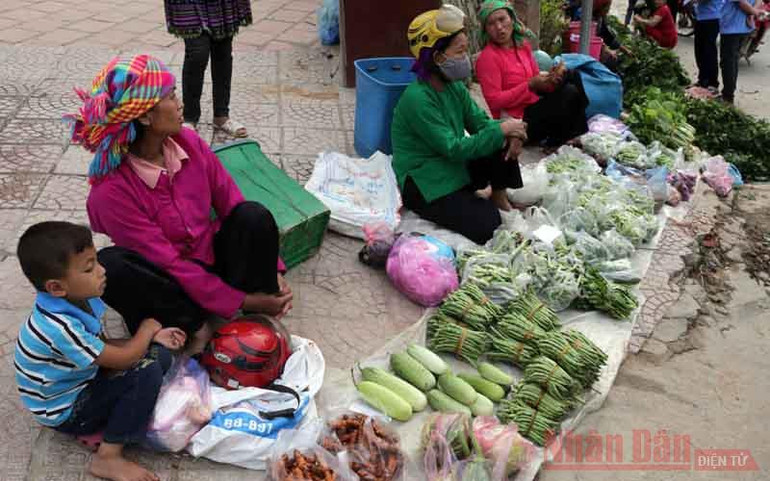 Lôi cuốn Chợ phiên Cốc Pài -0