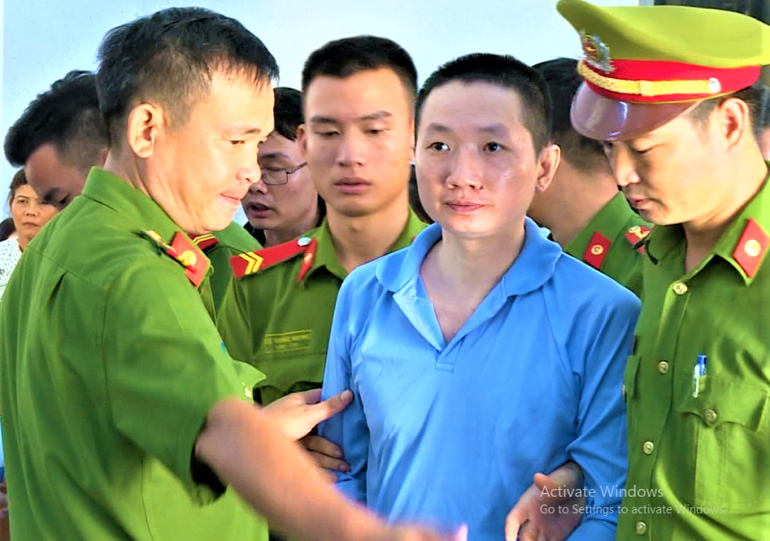 Y án tử hình nguyên cán bộ ngân hàng chiếm đoạt hơn 114 tỷ đồng -0