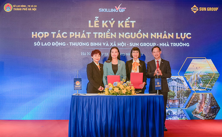 Tập đoàn Sun Group ký kết với Sở Lao động, Thương binh và Xã hội Hà Nội. Tập đoàn Sun Group và Sở Lao động, Thương binh và Xã hội TP Hà Nội hợp tác phát triển nguồn nhân lực -0