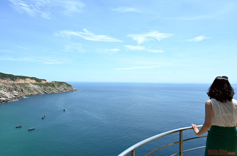 Khám phá mũi Đại Lãnh, Vũng Rô -1