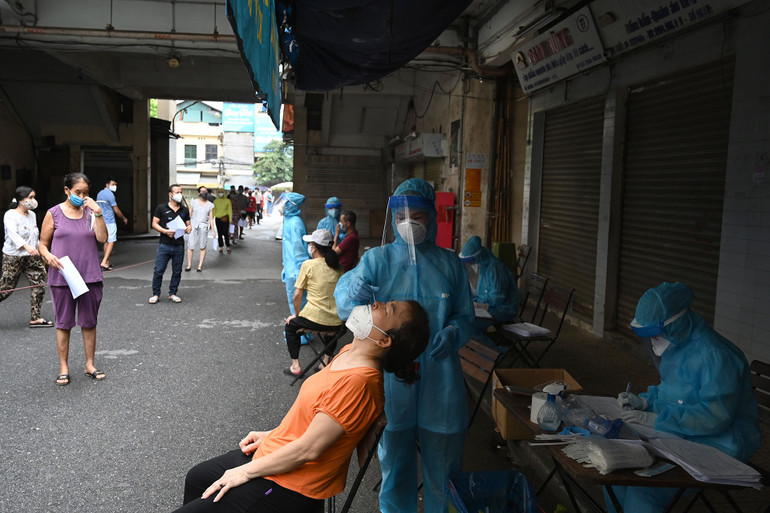 Hà Nội triển khai xét nghiệm Covid-19 diện rộng -0