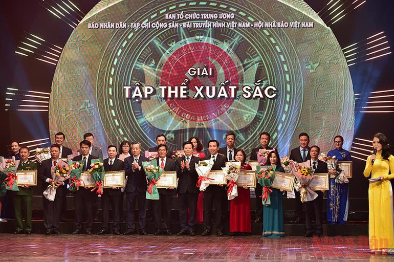 Lễ trao Giải báo chí toàn quốc về xây dựng Đảng lần thứ VI-năm 2021 -0