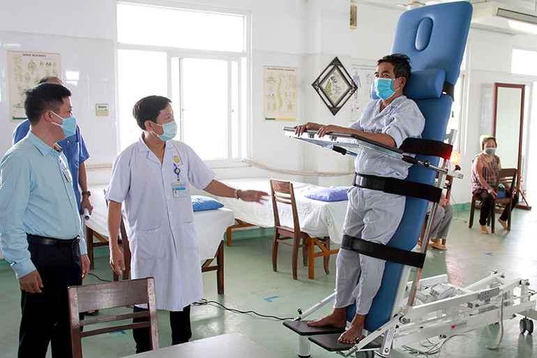 BSR tặng số thiết bị y tế trị giá 4 tỷ đồng cho bệnh viện C Đà Nẵng ảnh 2 BSR tặng số thiết bị y tế trị giá 4 tỷ đồng cho bệnh viện C Đà Nẵng -0