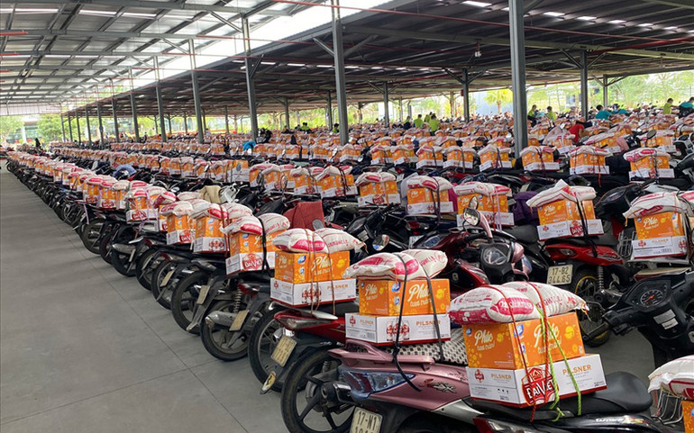 Một doanh nghiệp ở Thái Bình tặng quà Tết trị giá hơn 25 tỷ đồng cho người lao động -0