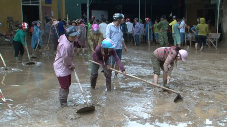 Cần sớm xử lý sạt lở bờ sông Nậm Mộ -0