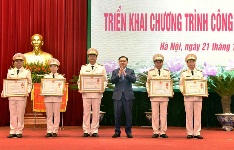 Tạo sự chuyển biến tích cực về trật tự, an toàn xã hội trên địa bàn Thủ đô -0