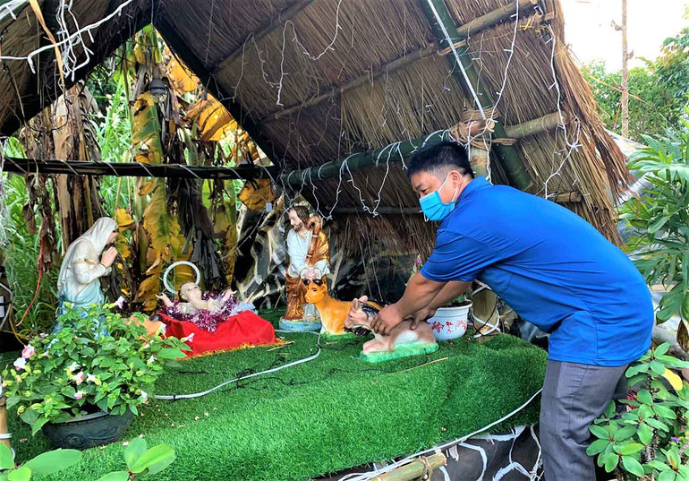 Châu Sơn-mùa Giáng sinh vui tươi, ấm áp và an lành -0