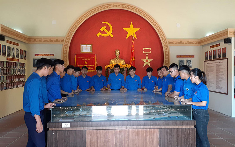 Tháng Bảy tri ân của Tuổi trẻ Đà Nẵng -0