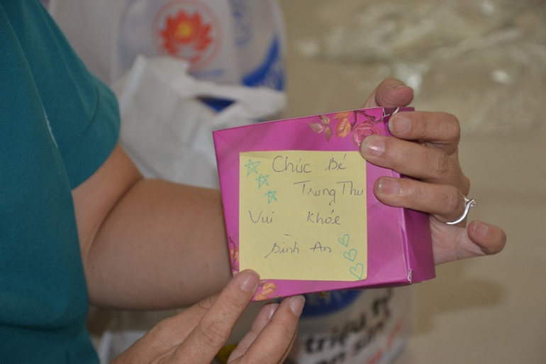 Tết Trung thu ấm áp tại Bệnh viện Dã chiến số 7 -0