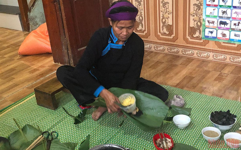 Bánh chưng gù cũng là món ăn ghi nhớ vai trò của người phụ nữ trong gia đình. Ý nghĩa của bánh chưng gù -0
