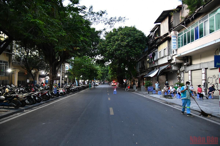 Khẩn trương truy vết, khoanh vùng chung quanh Bệnh viện Việt Đức -0