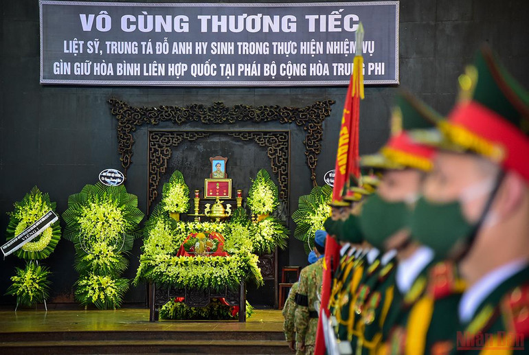 Thương tiếc Trung tá Đỗ Anh - sỹ quan gìn giữ hòa bình hy sinh khi làm nhiệm vụ nhân đạo quốc tế -0