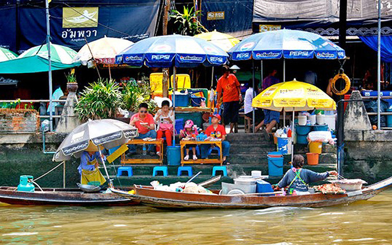 Khu chợ nổi Amphawa của Thái Lan trong đại dịch Covid-19 -0