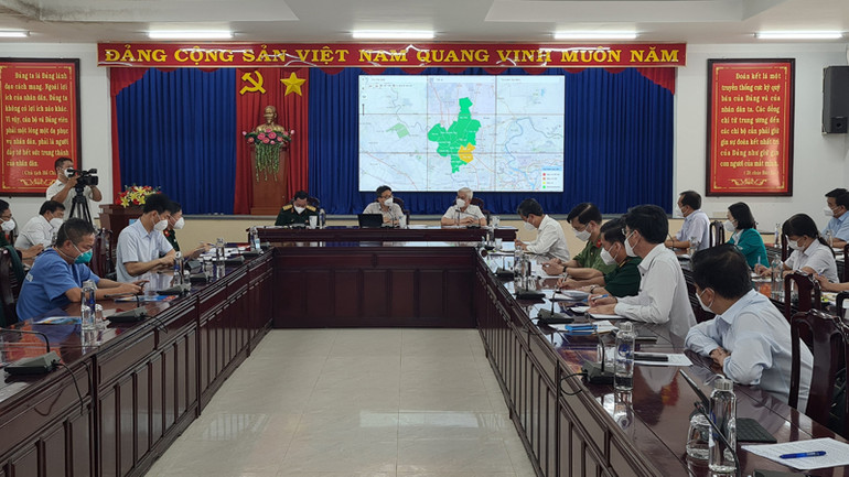 Phó Thủ tướng Vũ Đức Đam kiểm tra công tác phòng, chống dịch tại Bình Dương -0