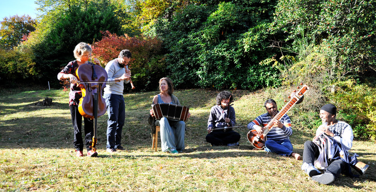 Nhạc sĩ Ngô Hồng Quang: Tôi đã chạm vào nét tinh túy của âm nhạc cổ truyền -0