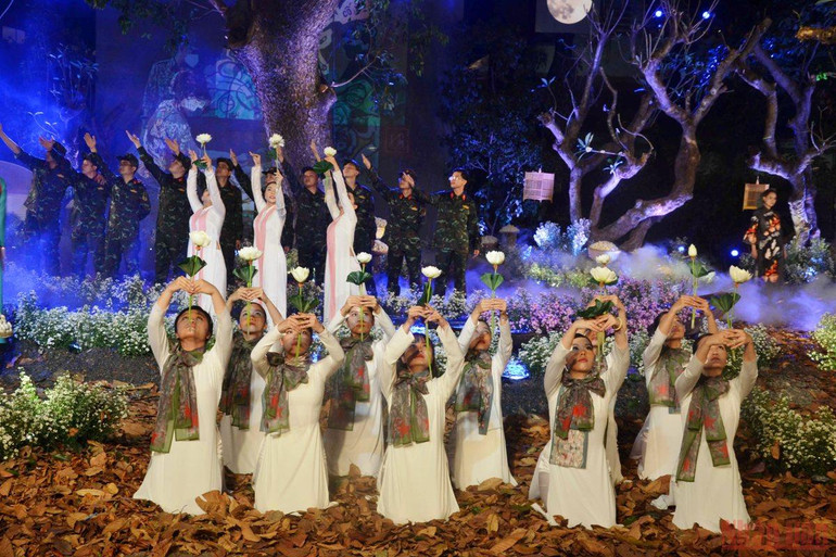 Bệnh viện Quân y 175 tổ chức lễ cưới cho 20 cặp đôi là cán bộ, nhân viên của bệnh viện -0