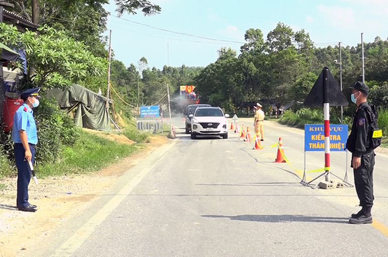 Từ 18 giờ hôm nay, Tuyên Quang dừng tiếp nhận người từ vùng đang có dịch Covid-19 vào tỉnh -0