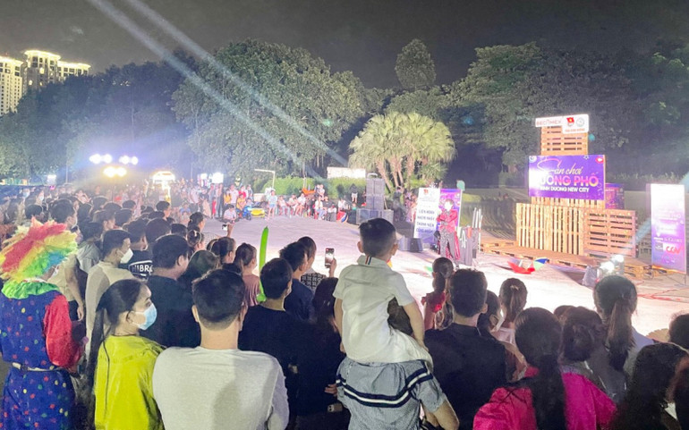 Nhiều hoạt động sôi nổi tại Sân chơi đường phố phục vụ công nhân ở&nbsp;Bình Dương -0