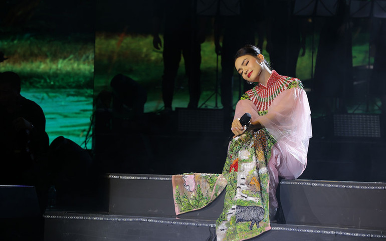 Khán giả lấp đầy ghế trống trong đêm nhạc của NSƯT Phạm Phương Thảo -0