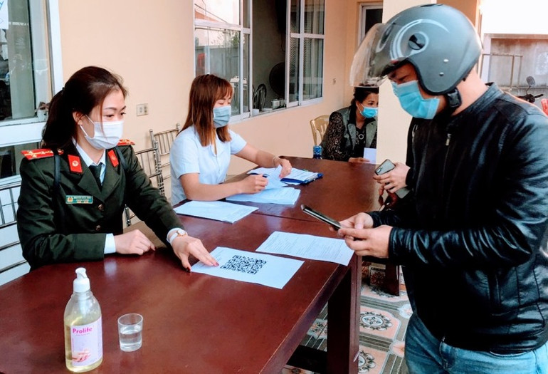 Hải Phòng  lập chốt kiểm soát dịch trên Quốc lộ 10 giáp Thái Bình (ghép các địa phương?) -0